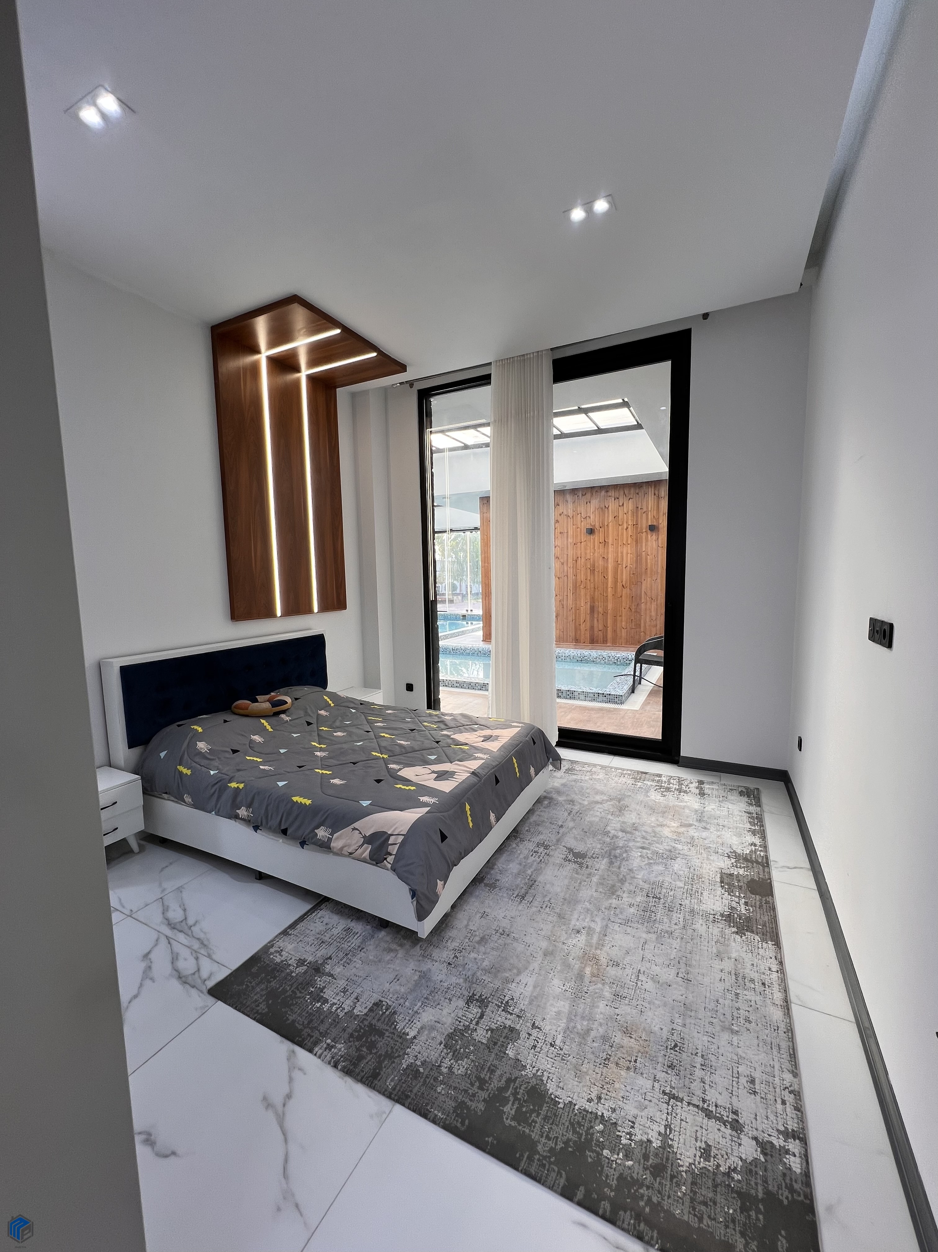 1500 متر ویلا مدرن شهرک درخشانیه - تصویر 17