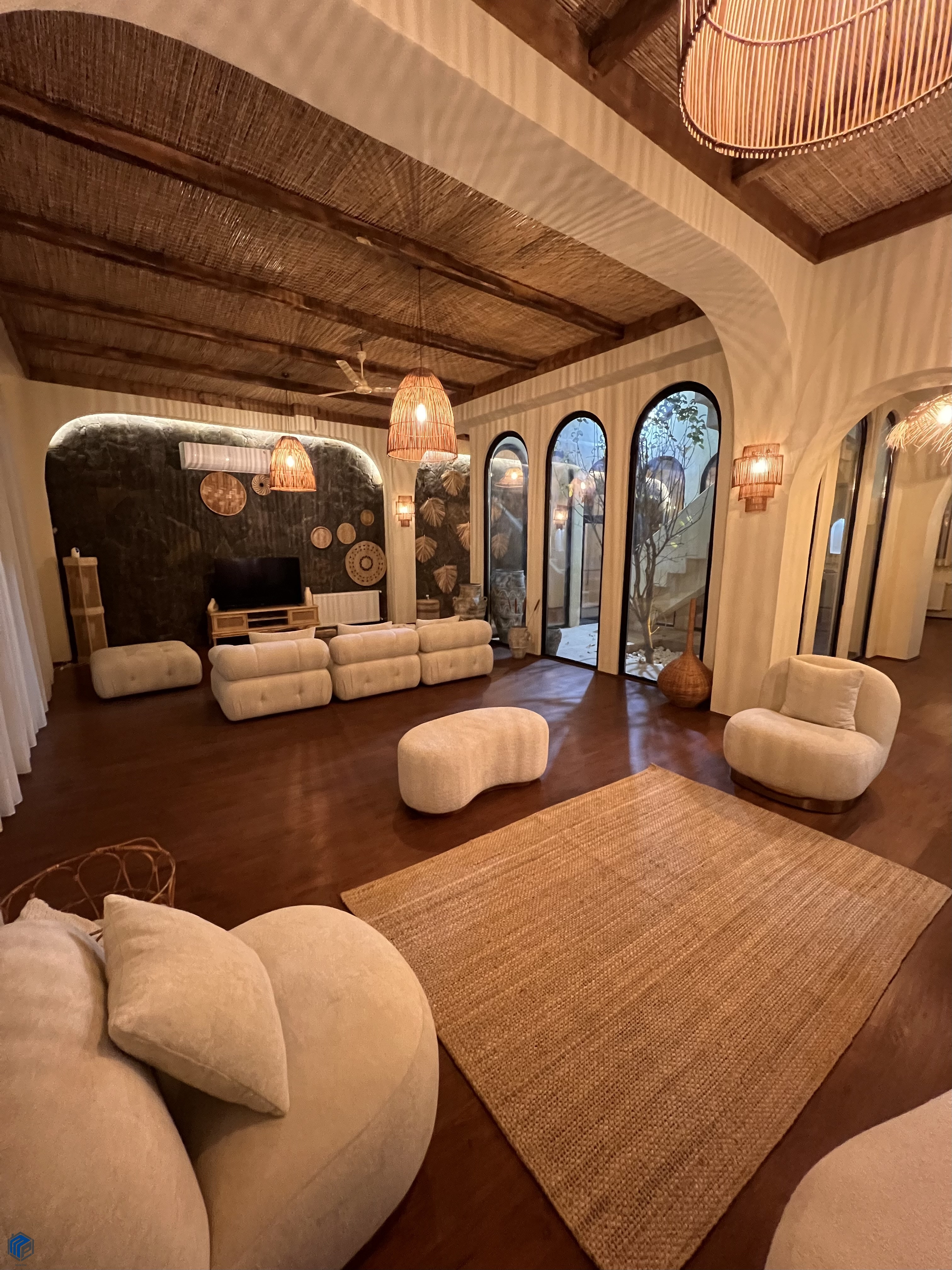 ویلا مدیترانه ای به سبک کازابلانکا - تصویر 11