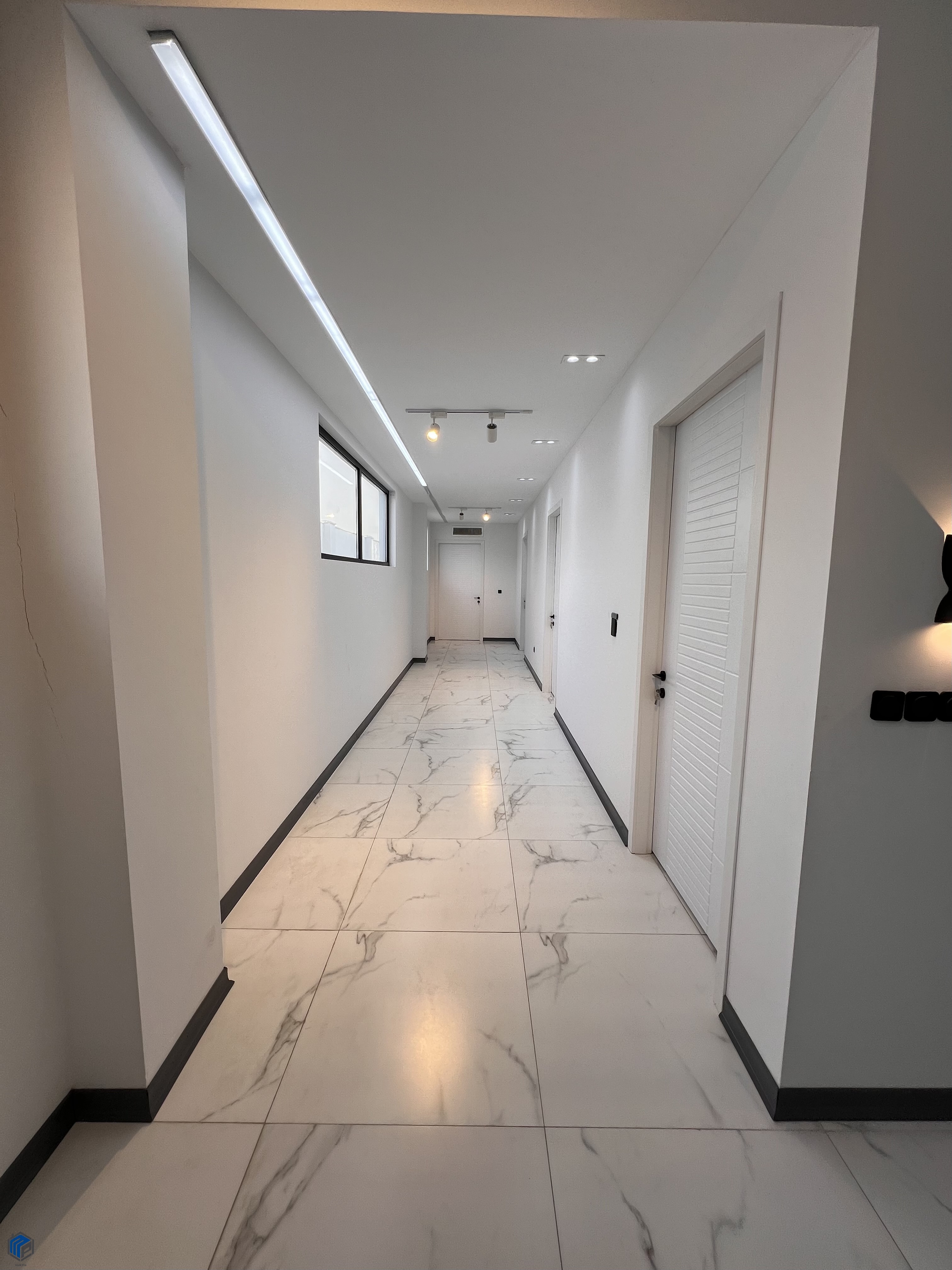 1500 متر ویلا مدرن شهرک درخشانیه - تصویر 19