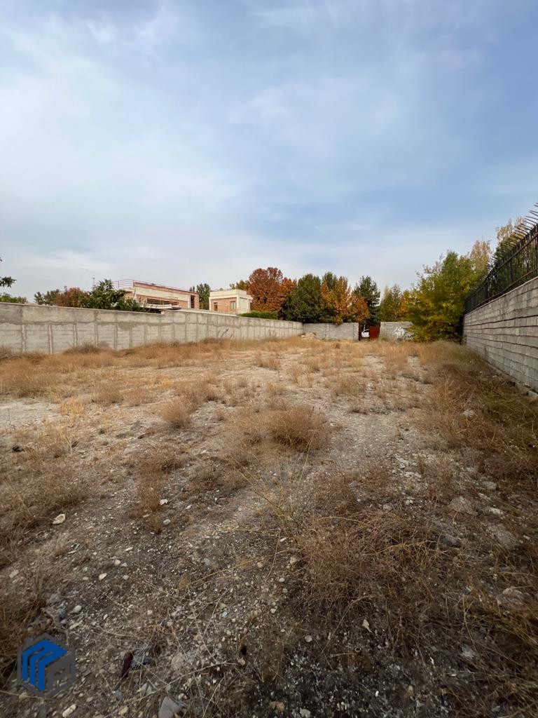 تهراندشت -روستای سعید آباد  ۹۰۰متر چهاردیواری- داخل بافت - تصویر 3