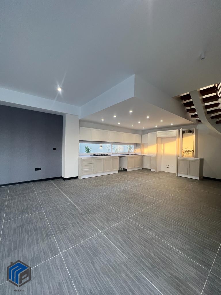 سهیلیه - روستای اغلان تپه ۶۸۰متر زمین ۲۰۰متر بنا - تصویر 5