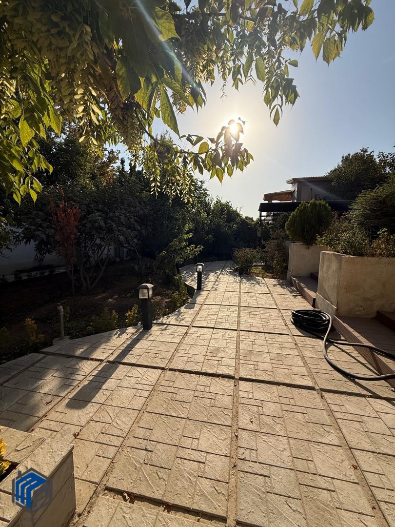 825 متر زمین 250 متر بنا - تصویر 17