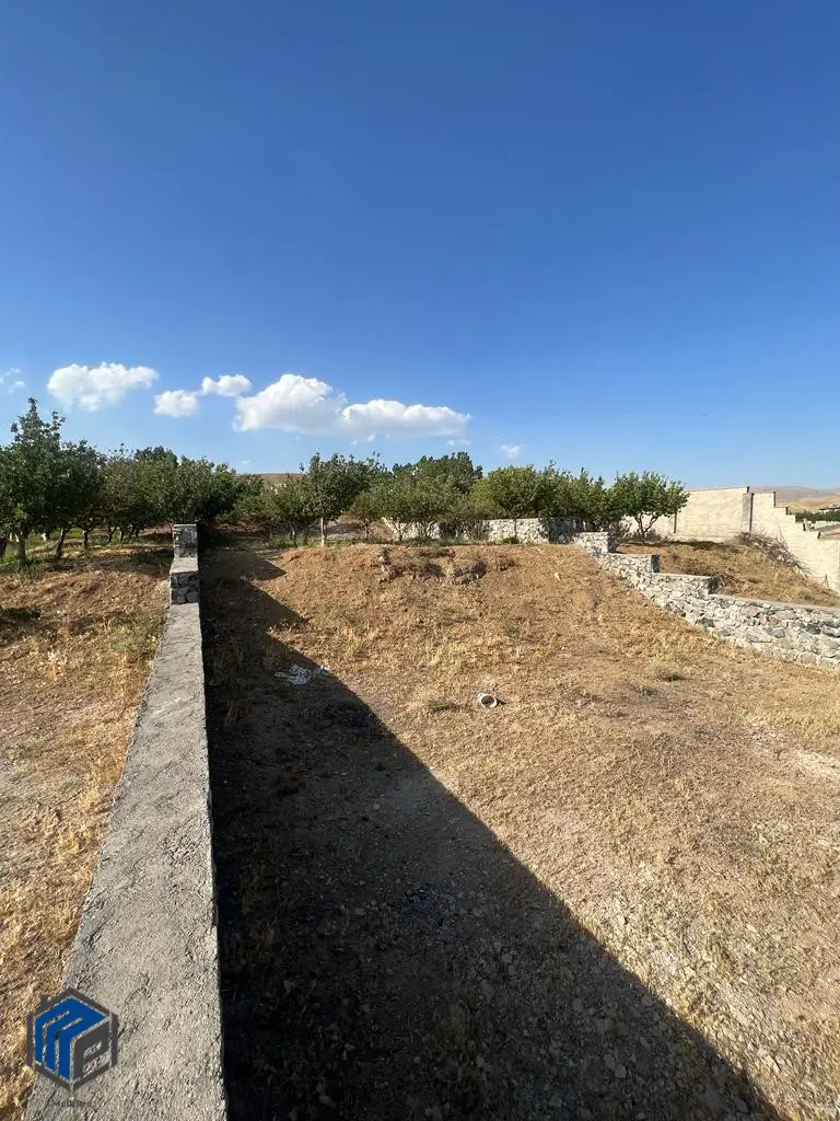 کوهسار هرجاب 670 متر چهاردیواری - تصویر 1