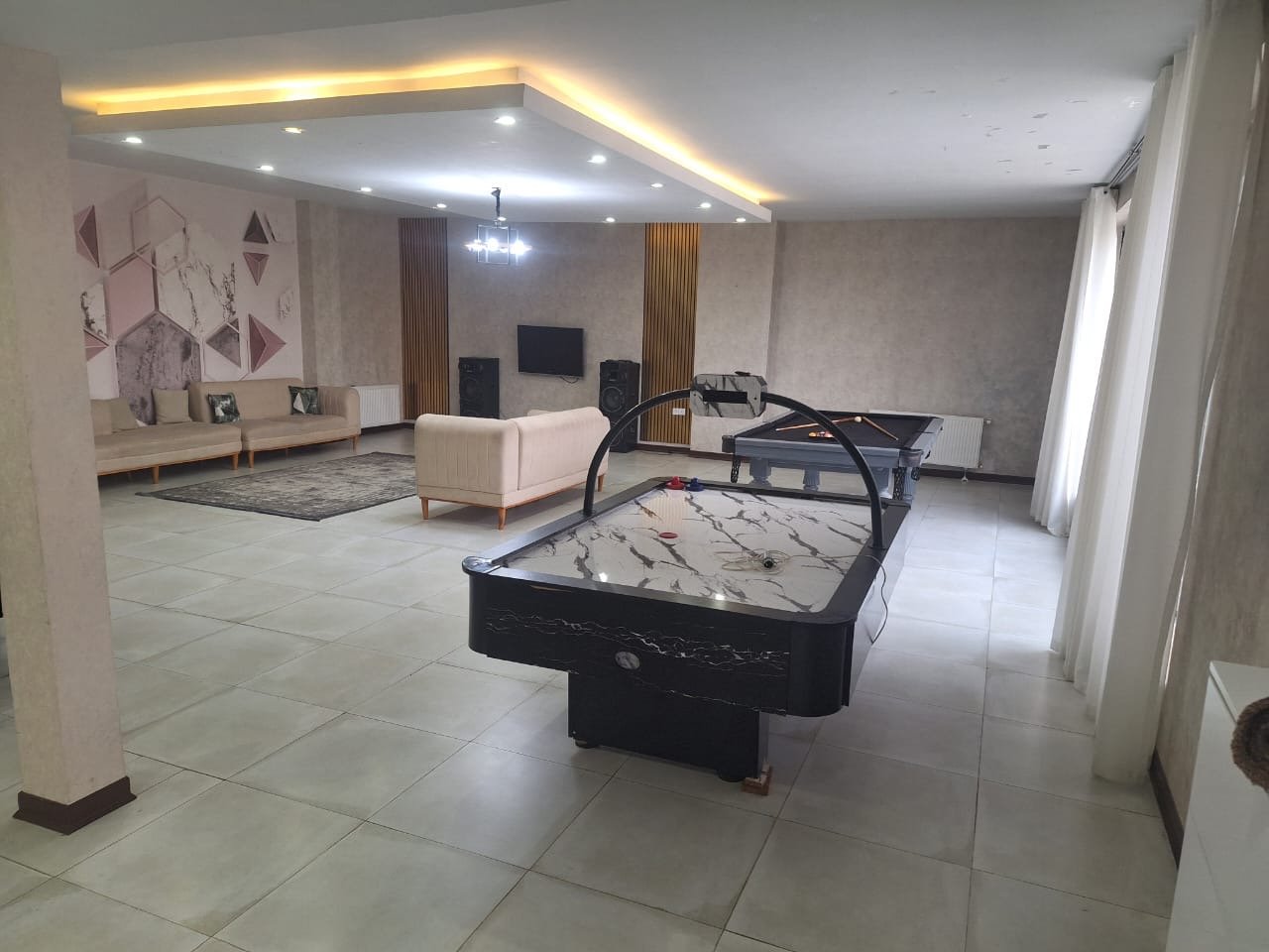 فروش ملک مسکونی در کهریزک یاس با استخر چهار فصل - تصویر 18